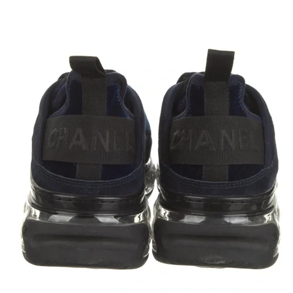 Chanel 2020 interlock sneakers - Picture 3 of 7